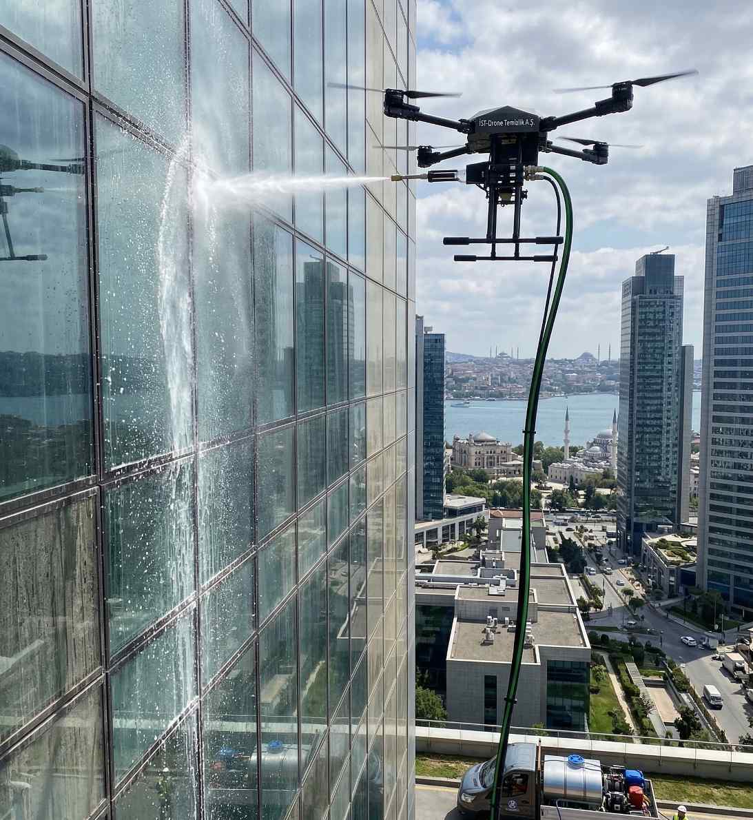 Modern ve güvenli drone yöntemi ile Küçükçekmece dış cephe temizliği hizmetleri